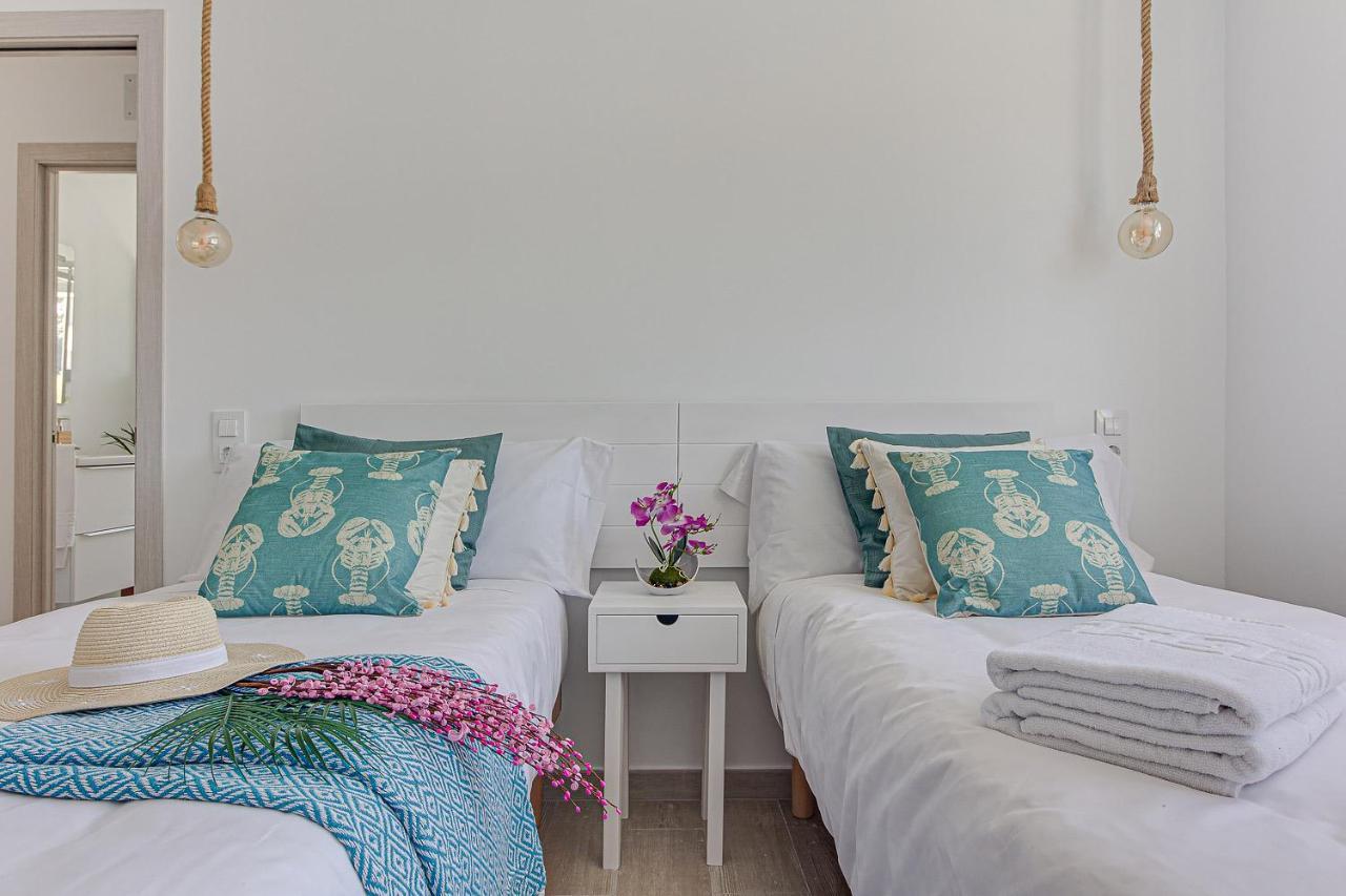 Apartamentos Playa De Finisterre Kültér fotó