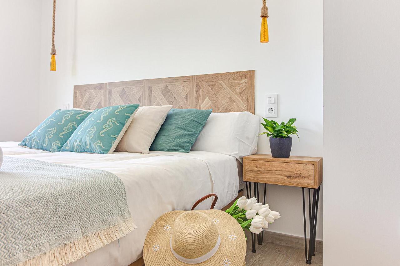 Apartamentos Playa De Finisterre Kültér fotó